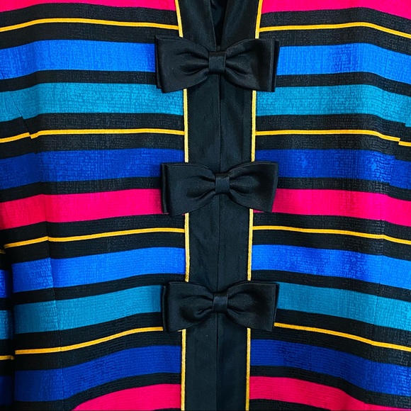 Vibrant Multi-Color Striped Silk Blazer Size 6 - Picture 8 of 8